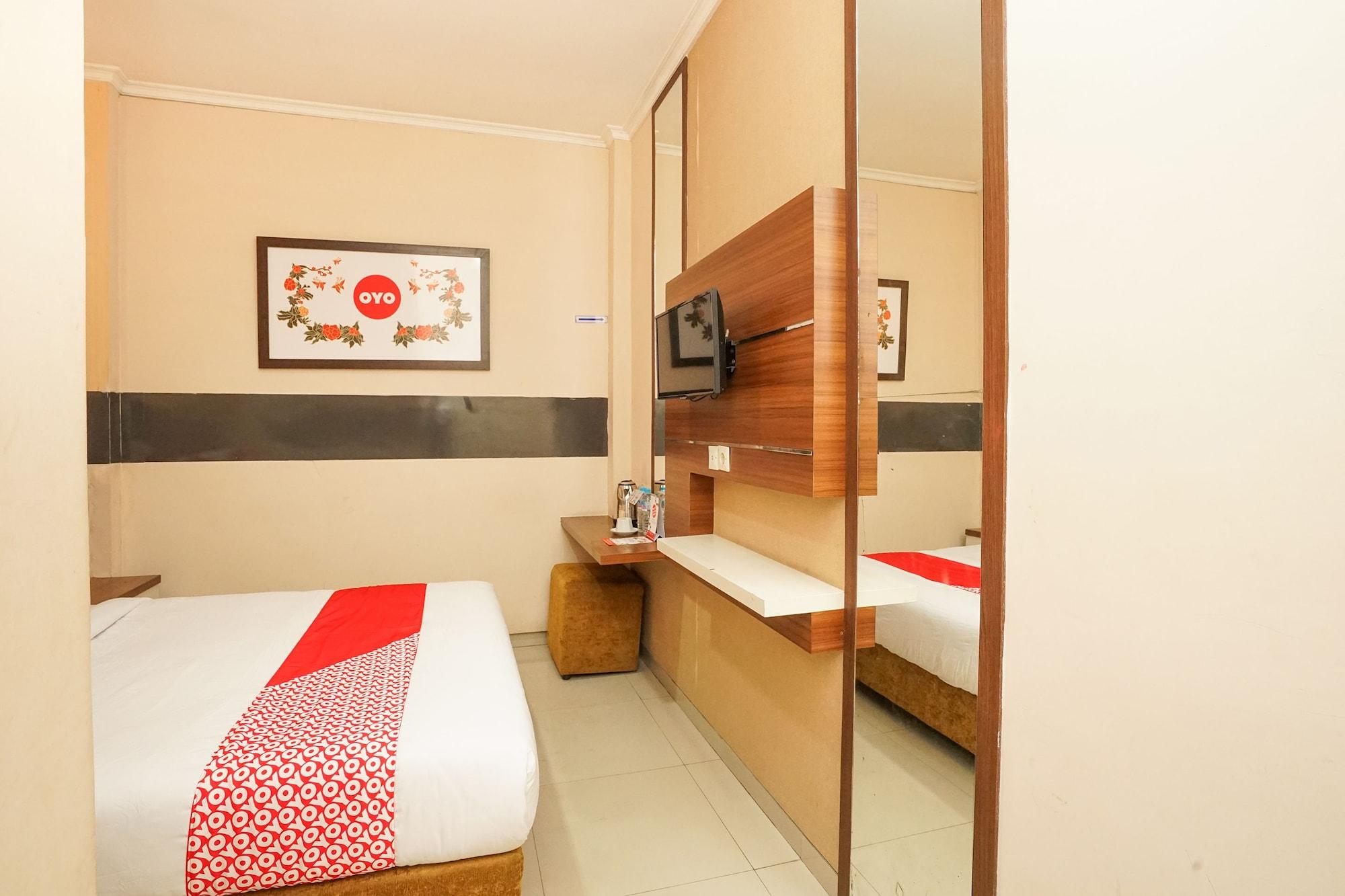 Oyo 450 Semampir Residence Surabaya Kültér fotó