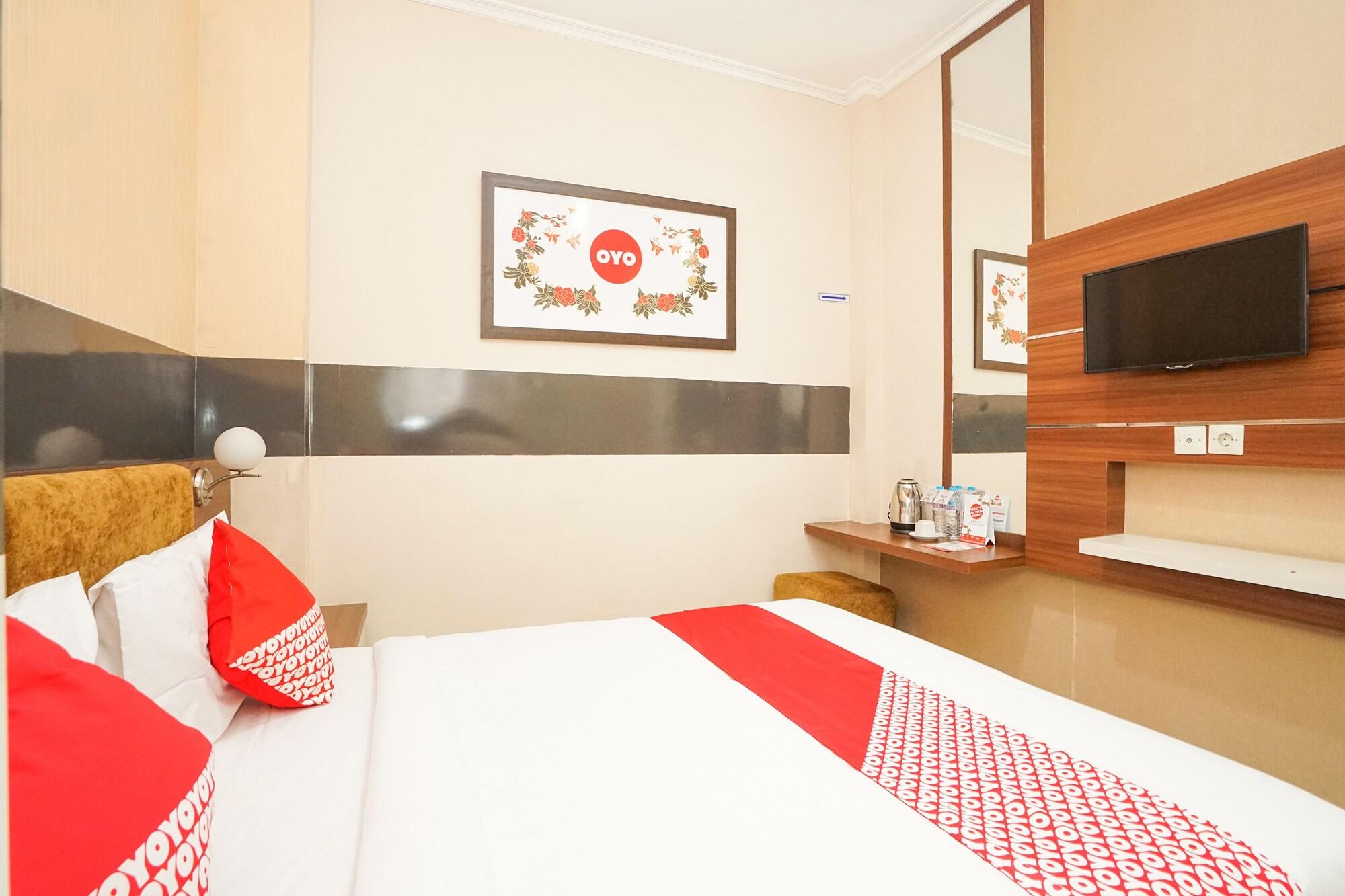 Oyo 450 Semampir Residence Surabaya Kültér fotó