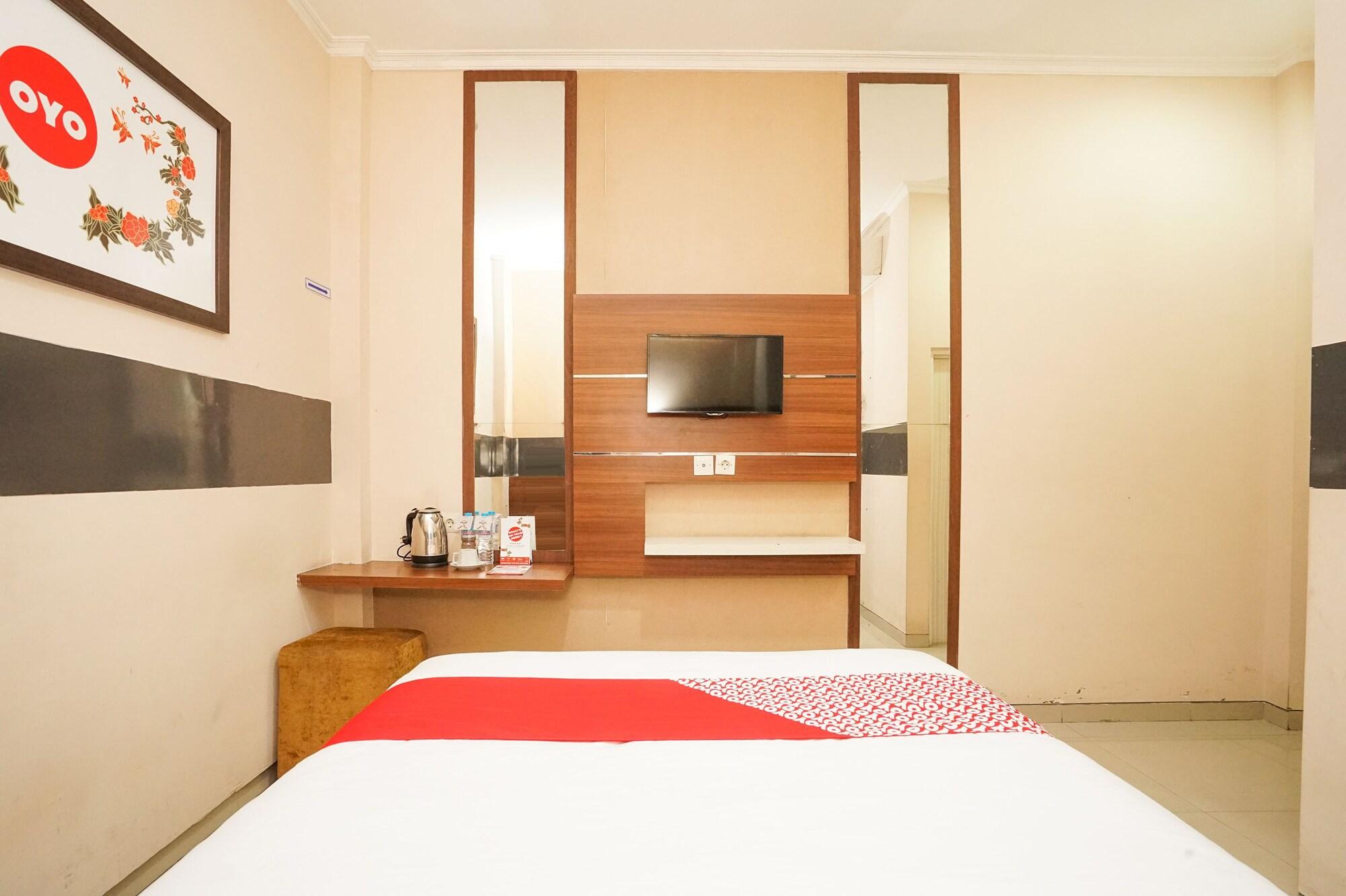 Oyo 450 Semampir Residence Surabaya Kültér fotó